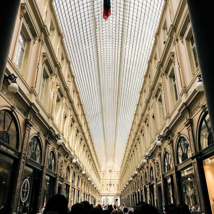 Dining out as an expat family in France